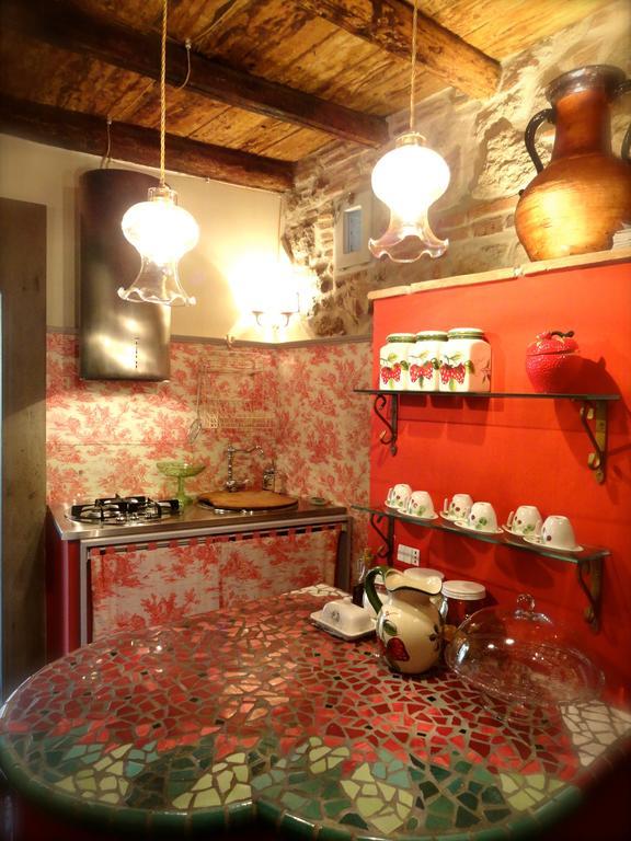 Vistalago Guesthouse Nemi Luaran gambar